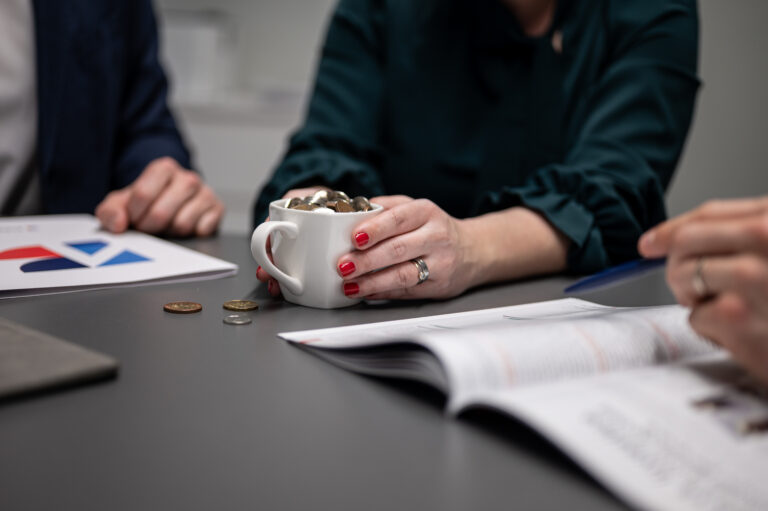 Aktuální situace na hypotečním a nemovitostním trhu 11/2025